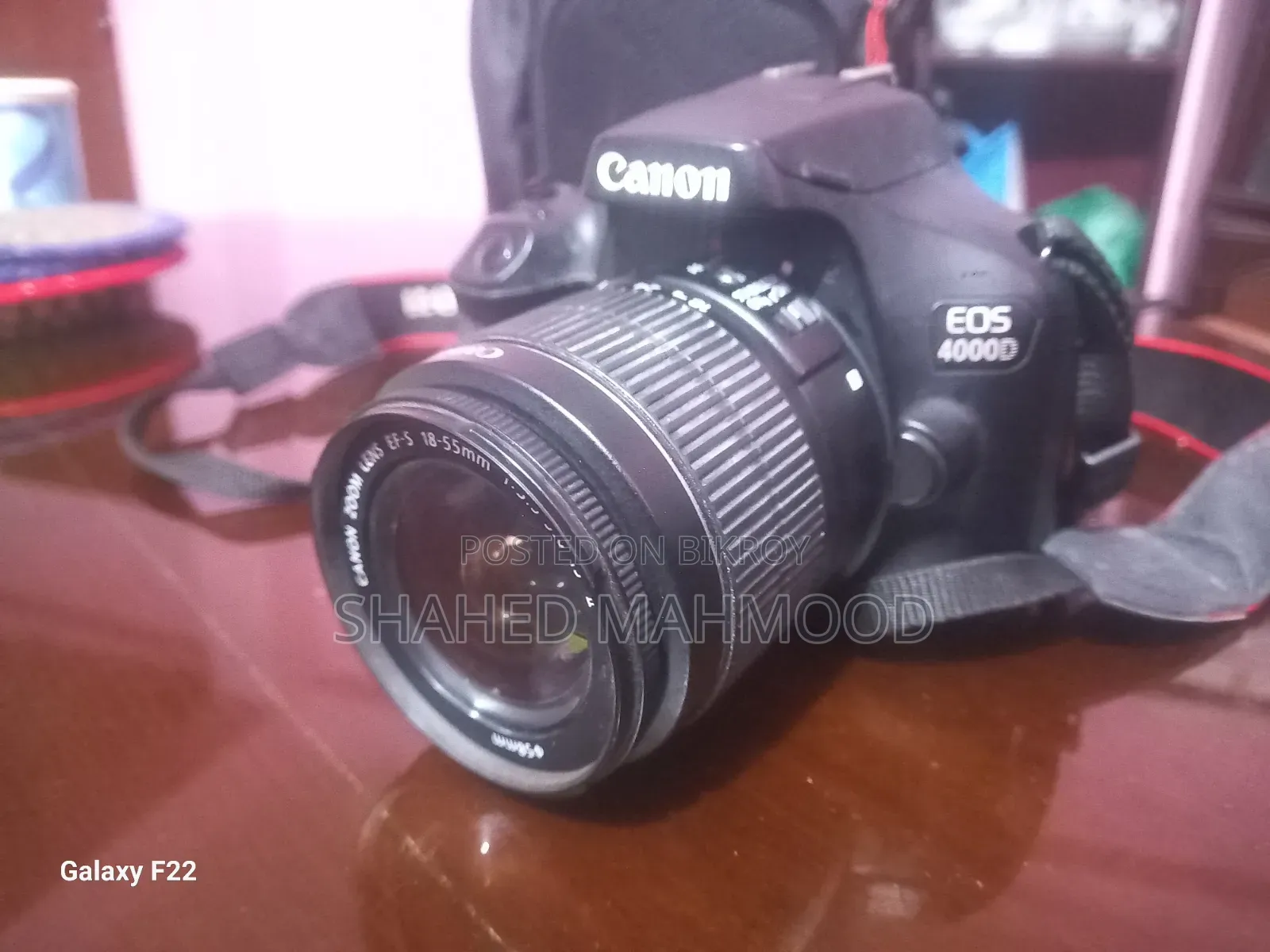 DSLR Camera