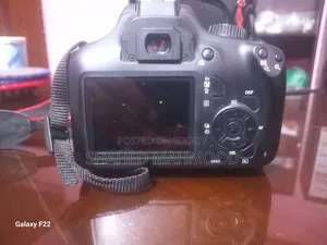 DSLR Camera