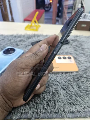 Oppo 5G 128 GB Black