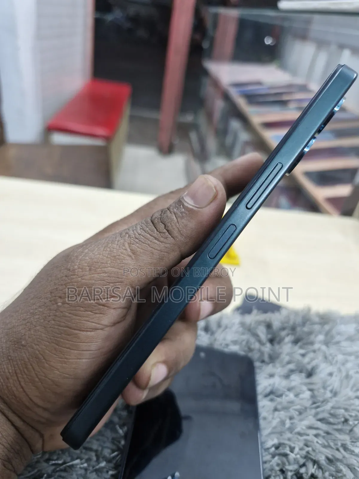 New Vivo 128 GB Green