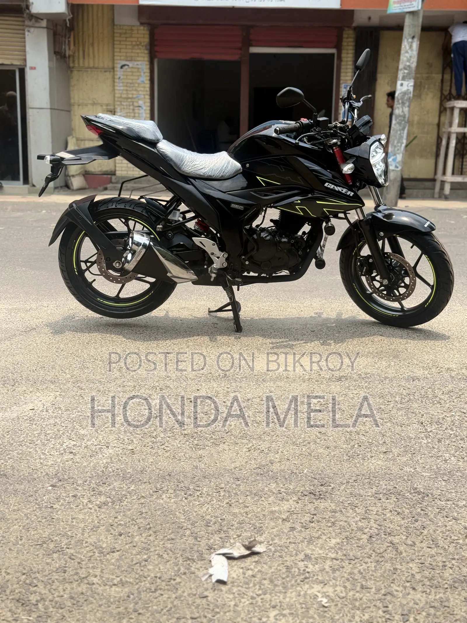 Suzuki 2025 Black