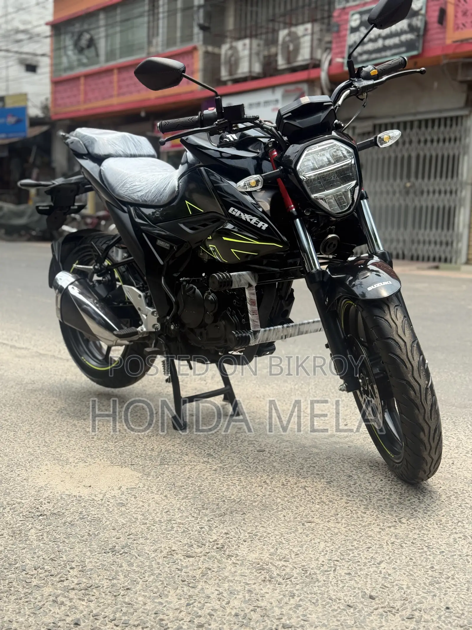 Suzuki 2025 Black