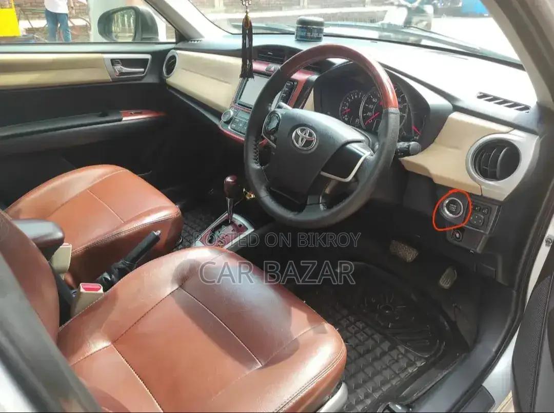 Toyota Axio 1.5 Luxel 2WD 2014 Silver