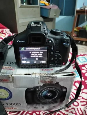 Canon 1300d Wifi DSLR Camera