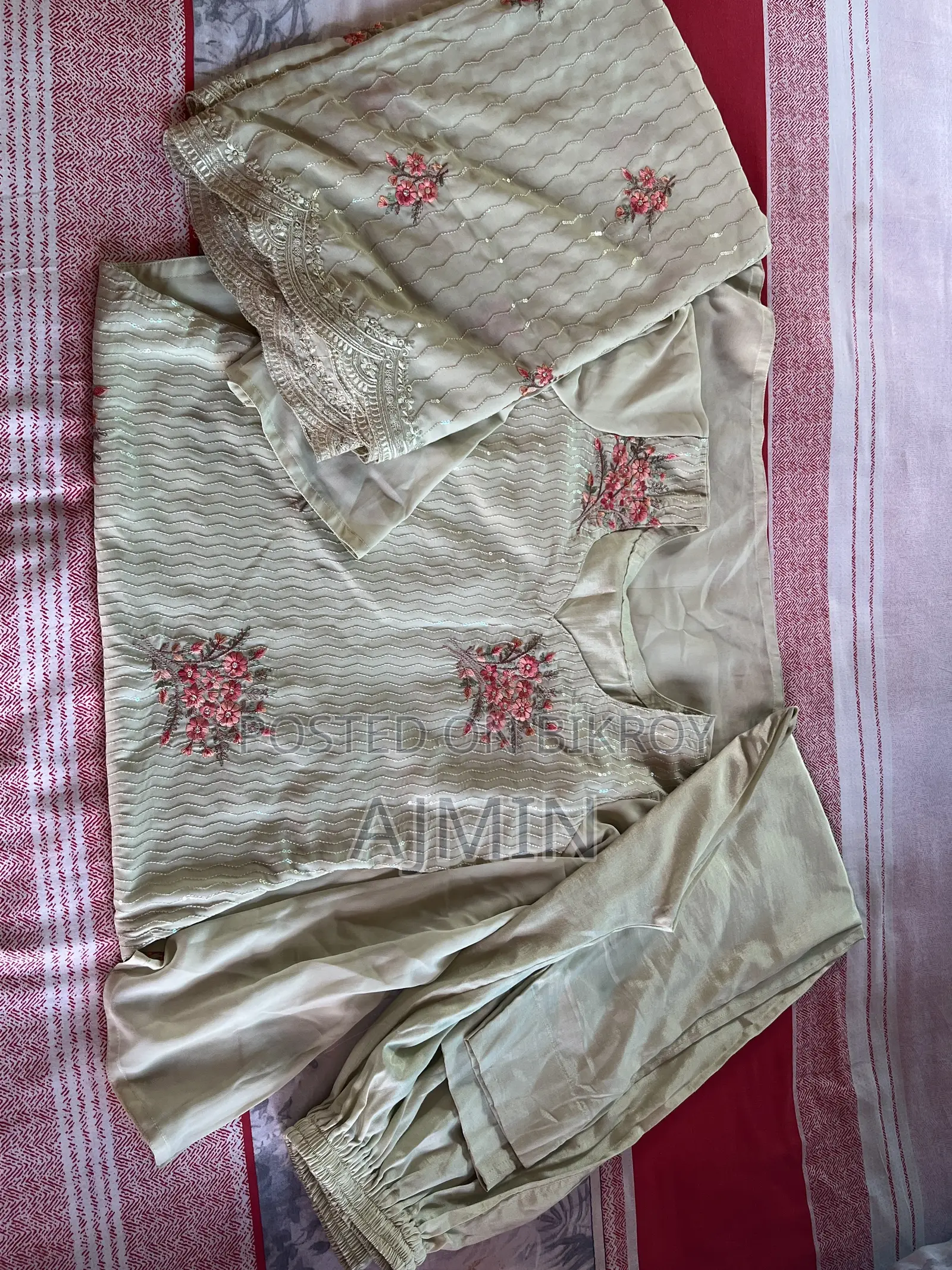 A dress with embroidery work