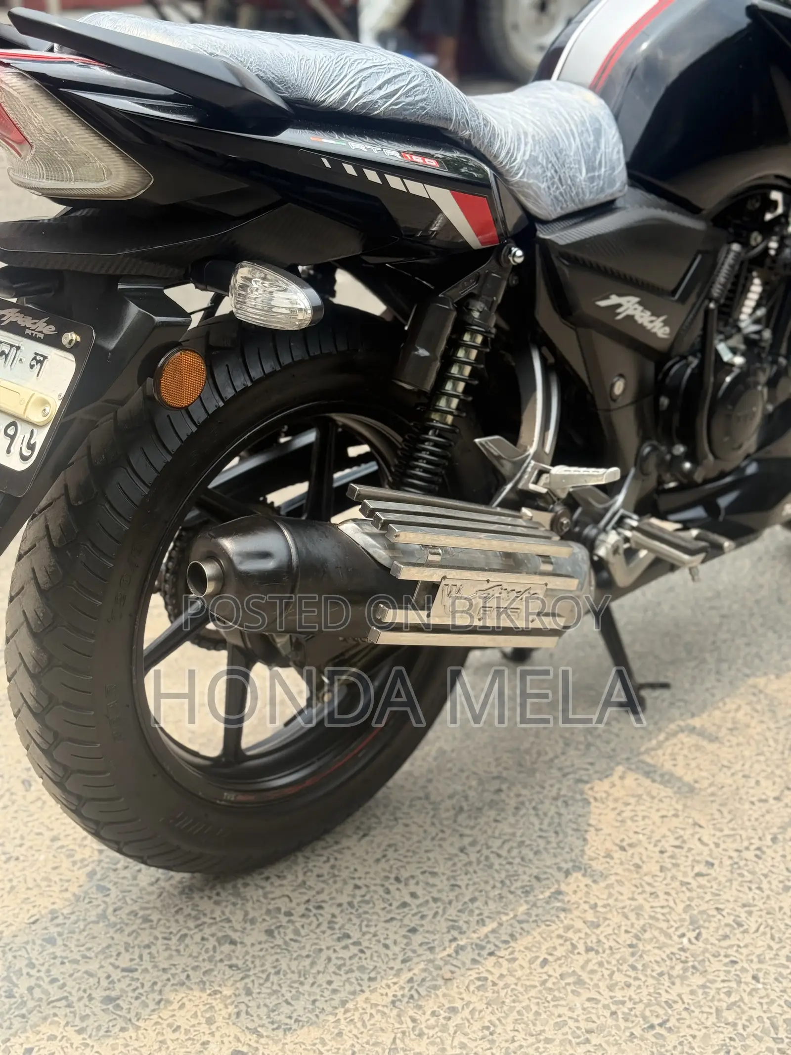 TVS Apache RTR 160 2V 2022 Black