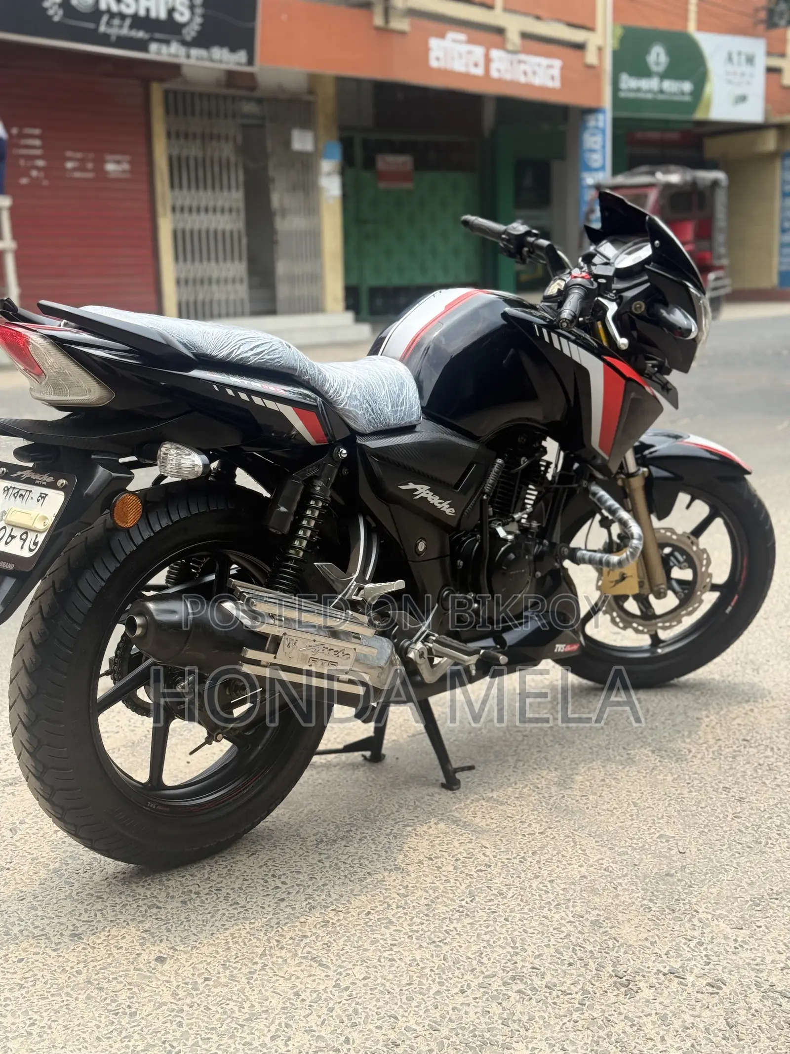 TVS Apache RTR 160 2V 2022 Black