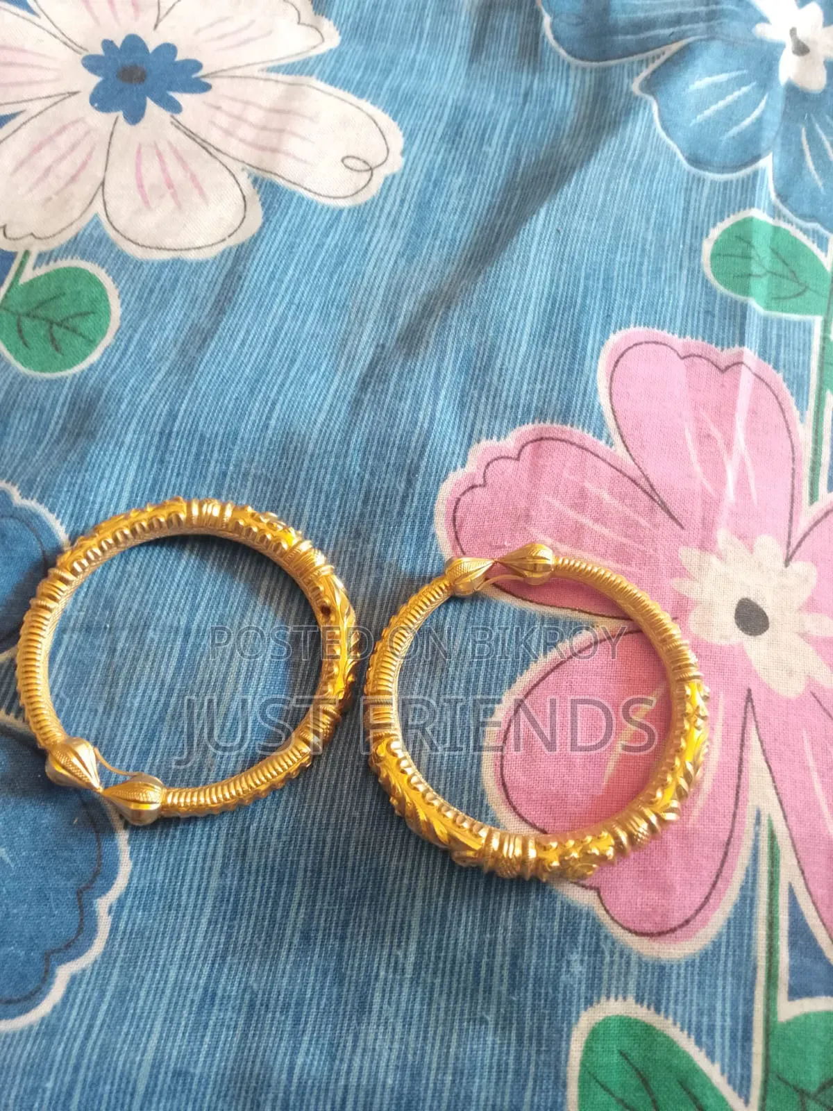 Bangles / Bracelet