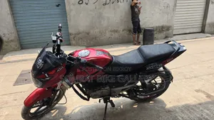 Bajaj Pulsar 150 2014 Red