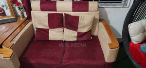 5-seat sofa. Very good sofa. Buy and use it.