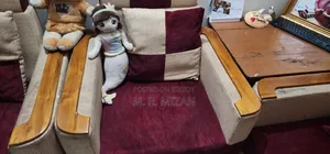 5-seat sofa. Very good sofa. Buy and use it.