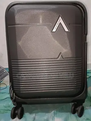 Aristrocat Laptop Compartment Luggage