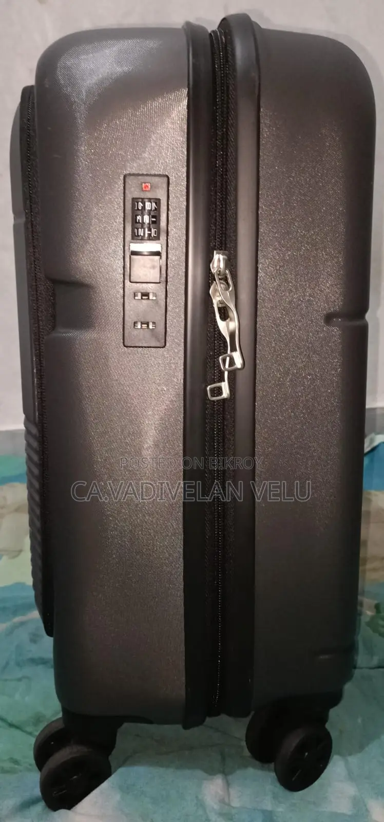 Aristrocat Laptop Compartment Luggage