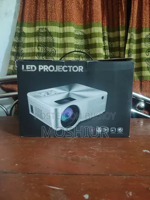 Cheerlux C9 Android 2800 Lumens Projector With TV Card