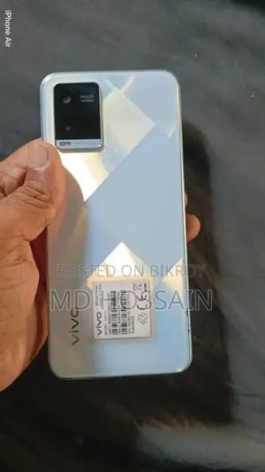 Vivo Y21 64 GB Blue
