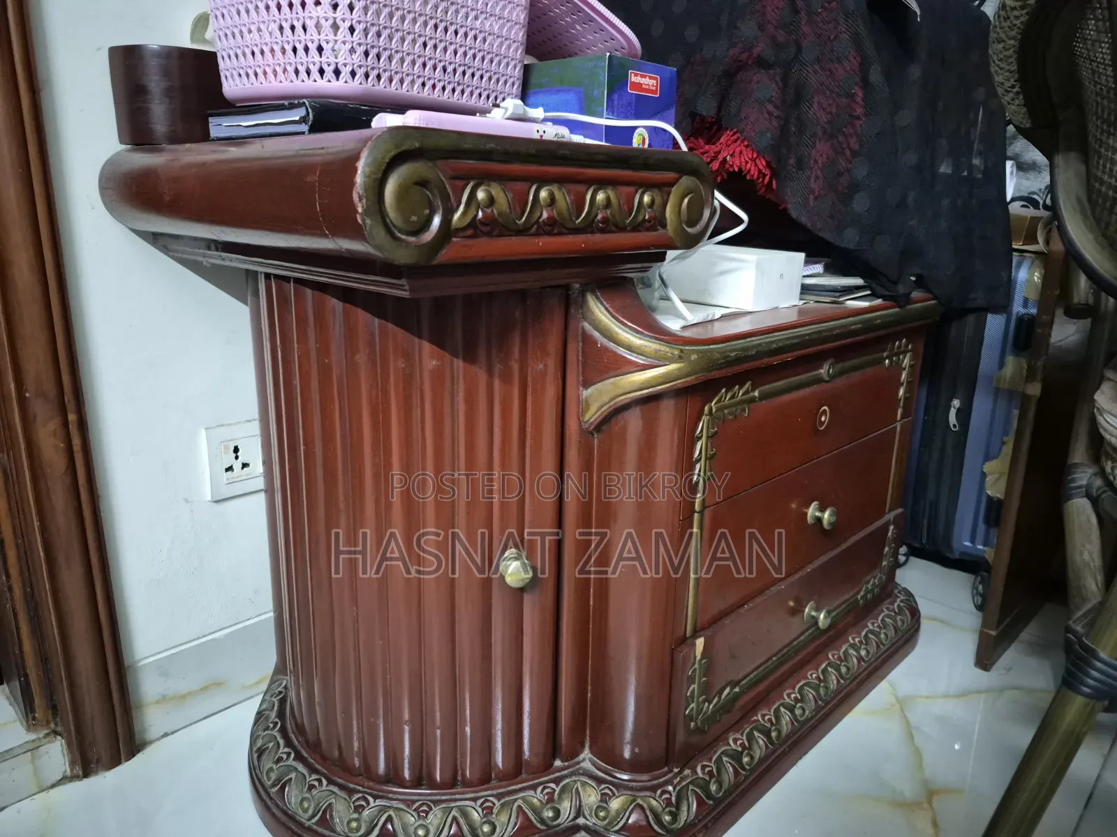 Tv Trolley [Customized]