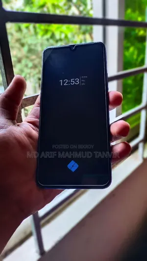 Vivo V21e 128 GB