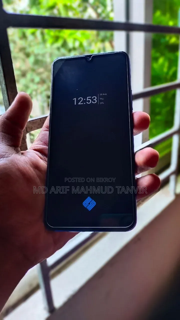 Vivo V21e 128 GB