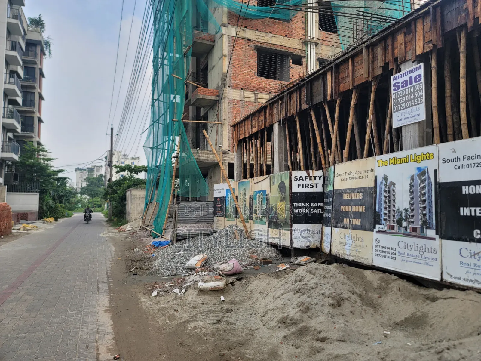 সিটিলাইটস রিয়েল, বসুন্ধরায় ৩ বেডরুমের অ্যাপার্টমেন্ট বিক্রয়ের জন্য