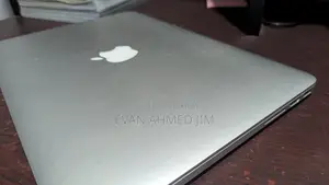 Laptop Apple MacBook Pro 2015 8GB SSD 256GB