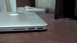 Laptop Apple MacBook Pro 2015 8GB SSD 256GB