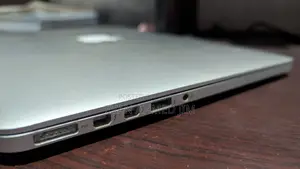 Laptop Apple MacBook Pro 2015 8GB SSD 256GB