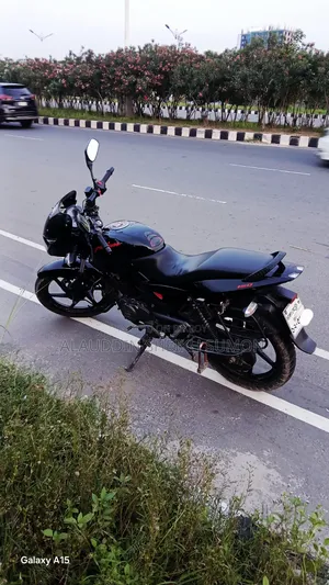 Bajaj Pulsar N150 2021 Black