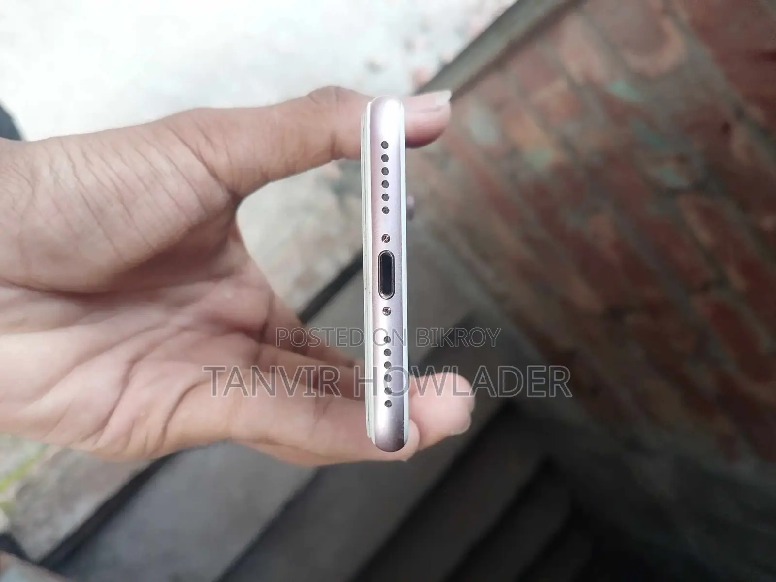 অ্যাপল আইফোন ৭ ১২৮ জিবি রোজ গোল্ড