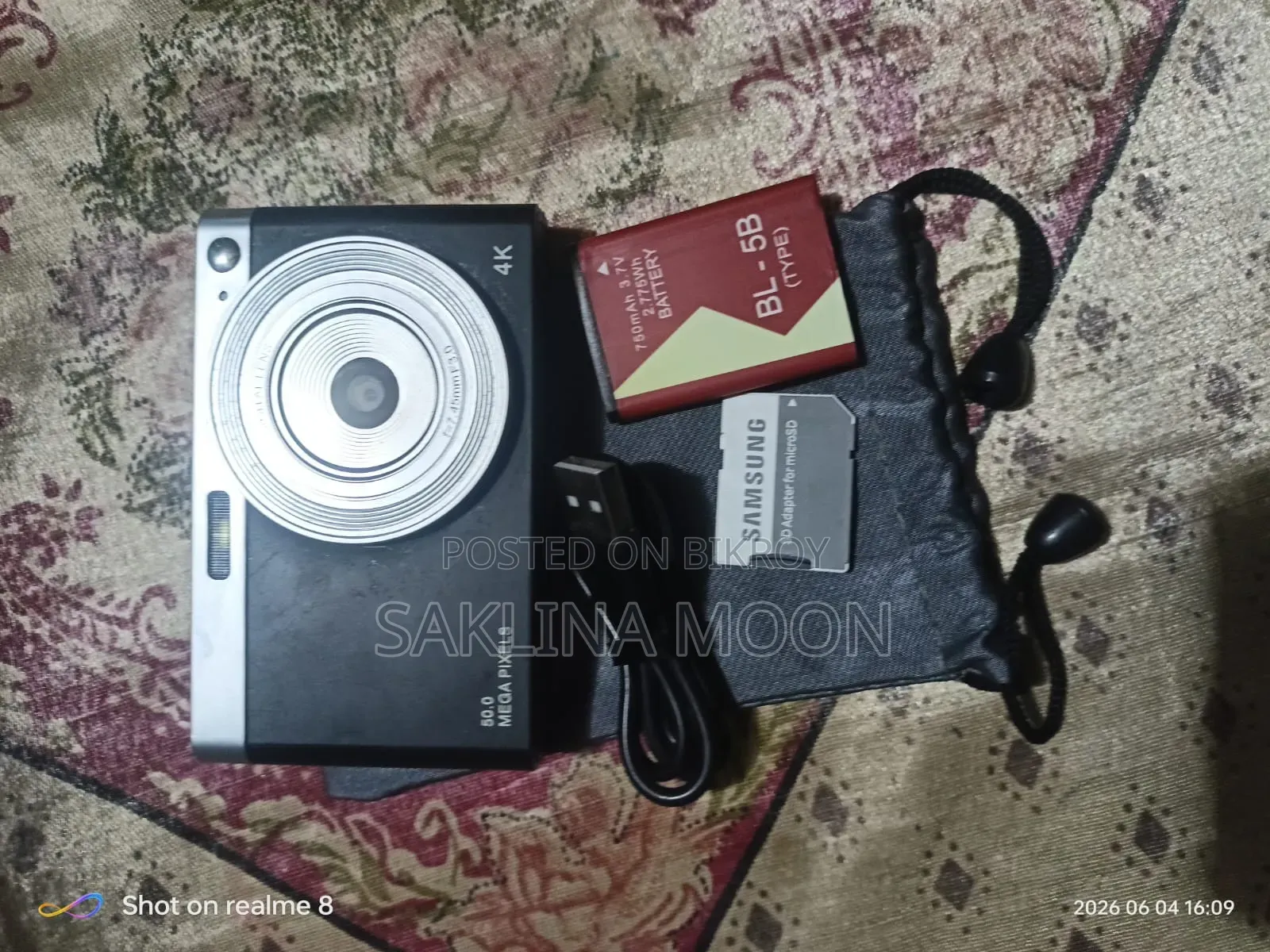 Digital Camera