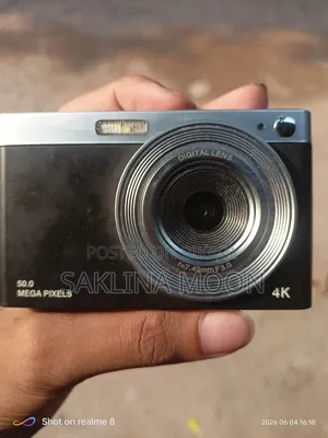 Digital Camera