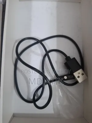 প্রায় নতুন ঘড়ি বিক্রয়ের জন্য