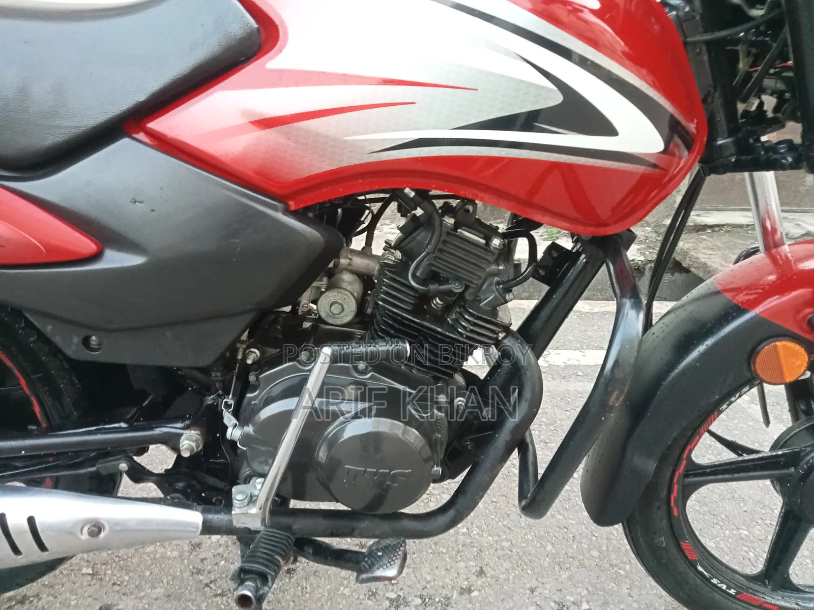 TVS Metro 2023 Red