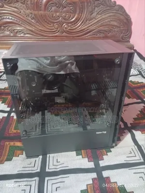 Desktop Computer MSI Model 8GB AMD Ryzen 5 SSD 256GB