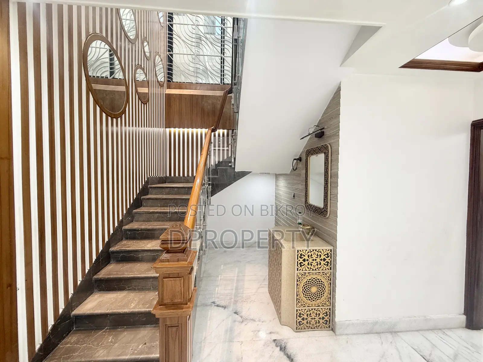5-Bedroom Duplex in Bashundhara for Rent