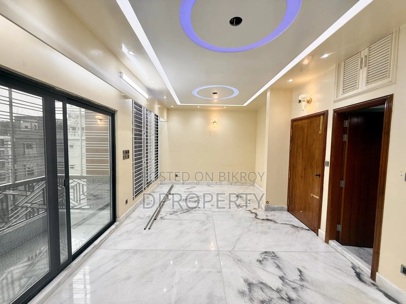 5-Bedroom Duplex in Bashundhara for Rent