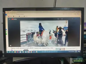 Absolutely fresh monitor, very good
