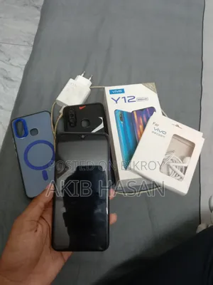 Vivo Y12 64 GB Blue