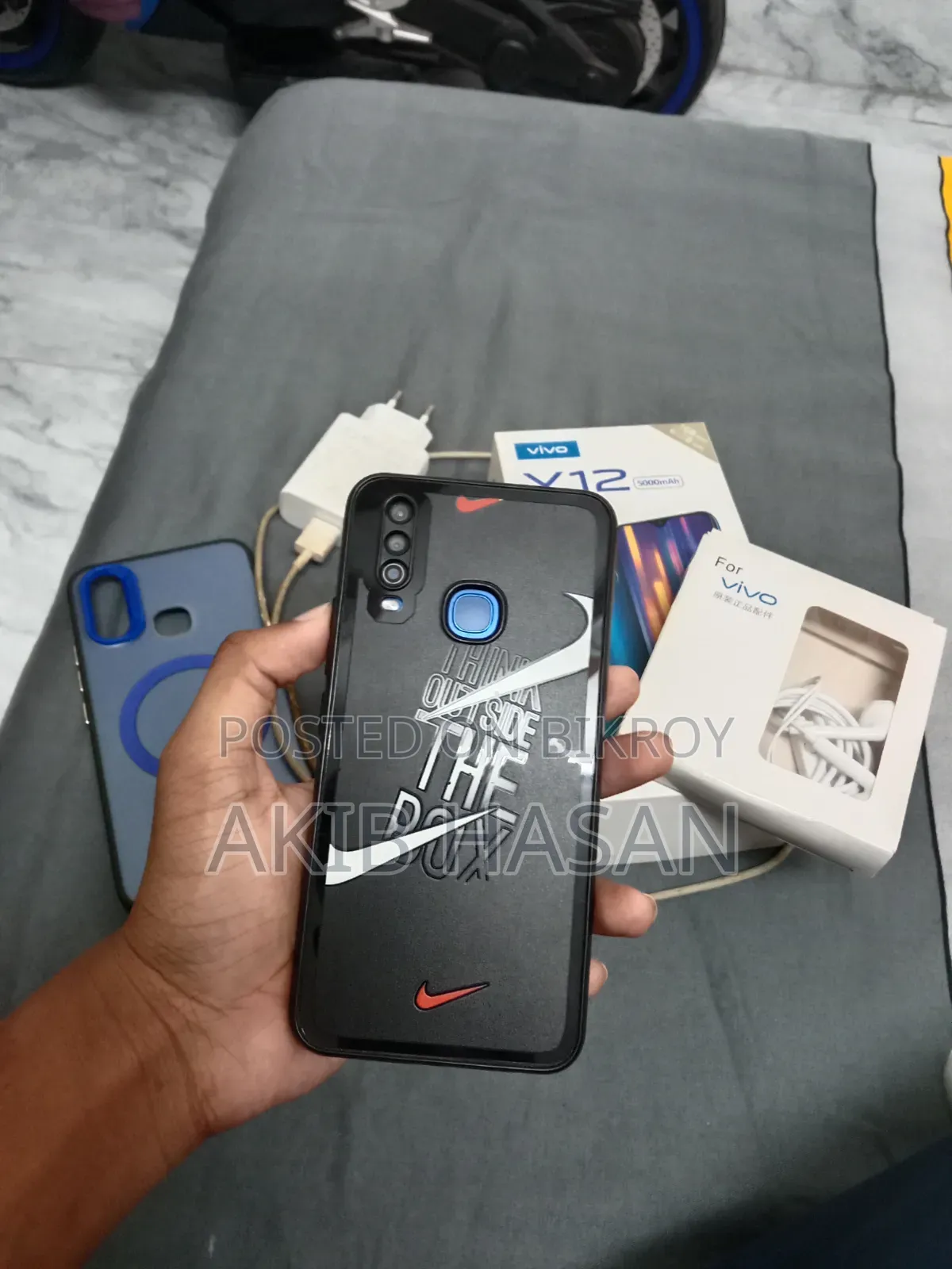 Vivo Y12 64 GB Blue