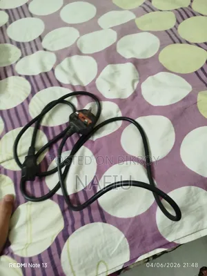 উচ্চমানের পাওয়ার কেবল