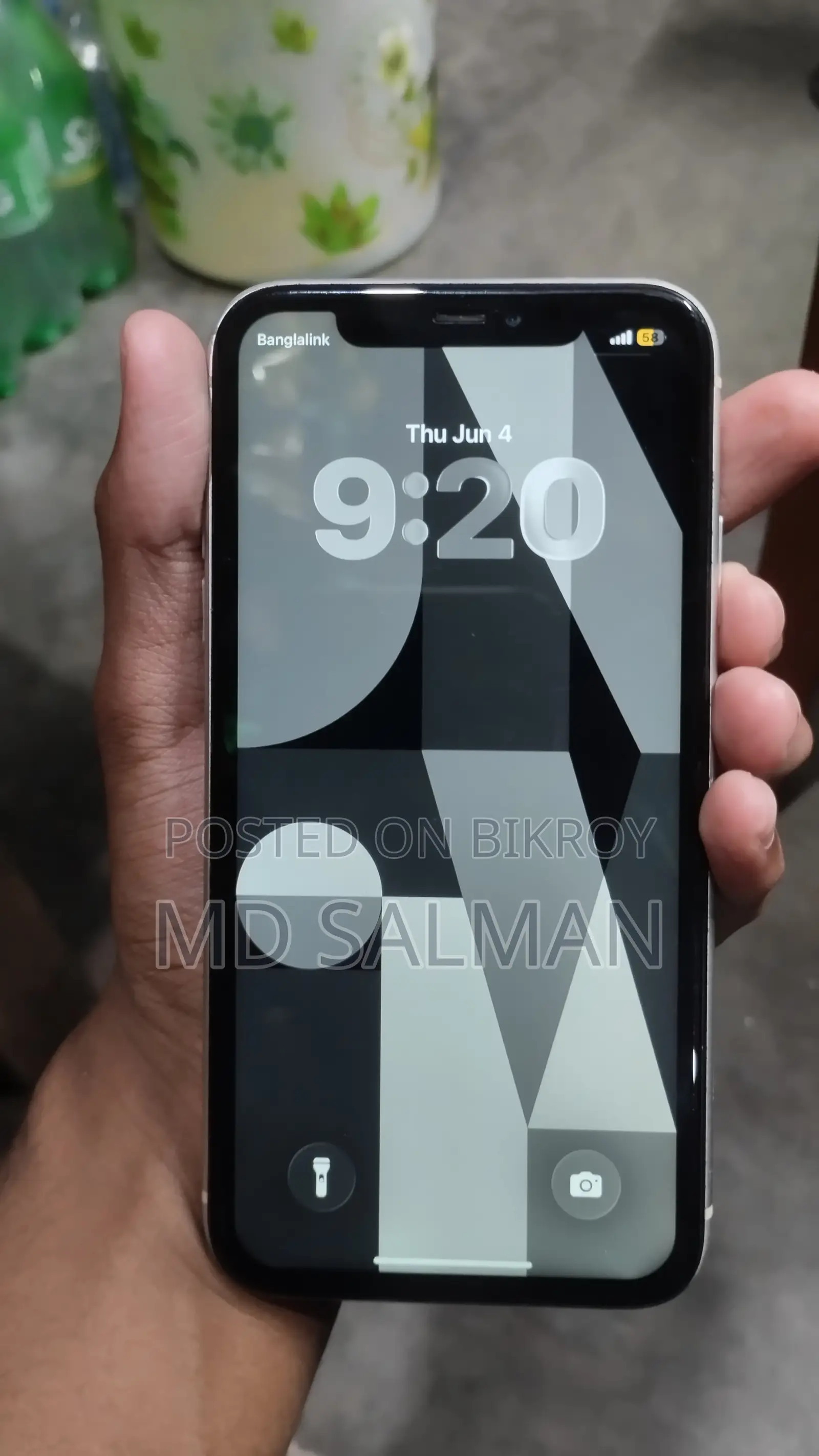 Apple iPhone 11 64 GB White