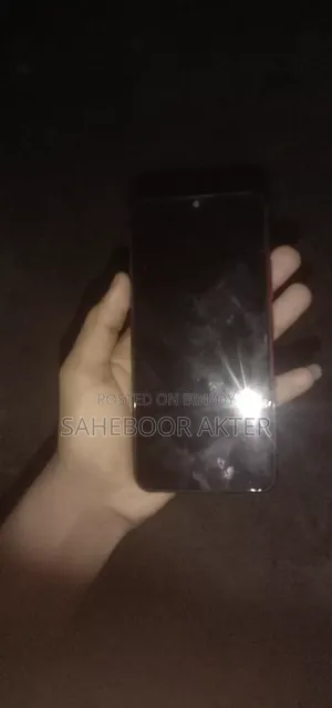 Vivo Y11 32 GB Red