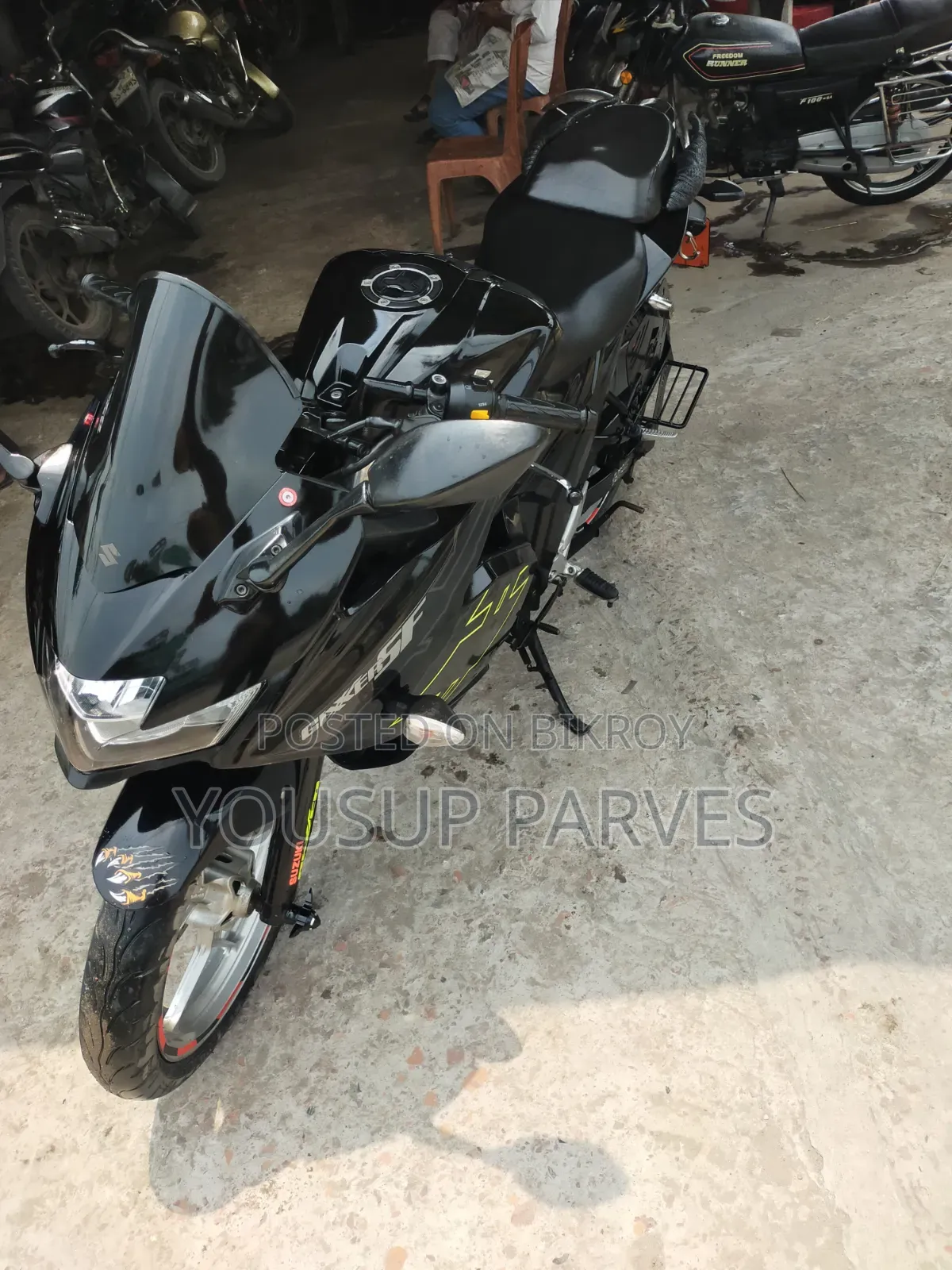 Suzuki Gixxer Fi ABS 2022 Black