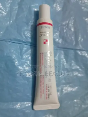 Glutathione Brightening Tone Up Cream (10% Used)