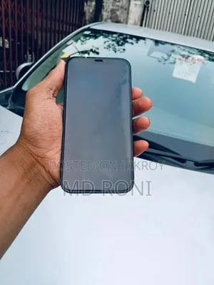 Apple iPhone 12 64 GB Black