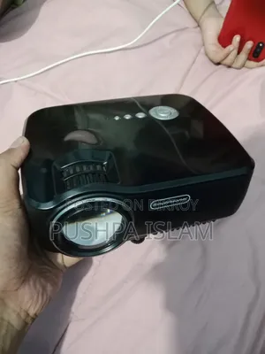 Projector Simplebeamer Gp70