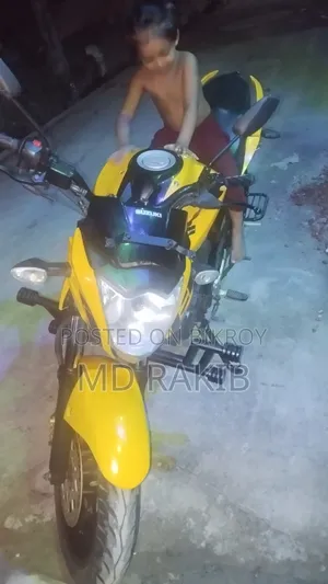 Suzuki Gixxer Monotone 2023 Yellow