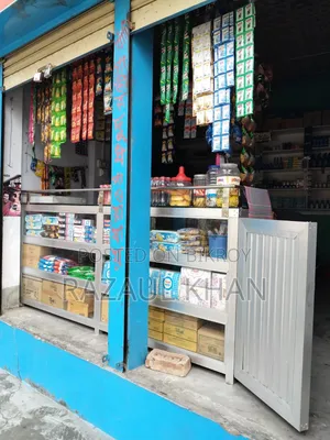 দোকানের শোকেস