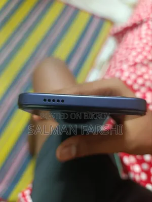 Vivo Y04 256 GB Blue