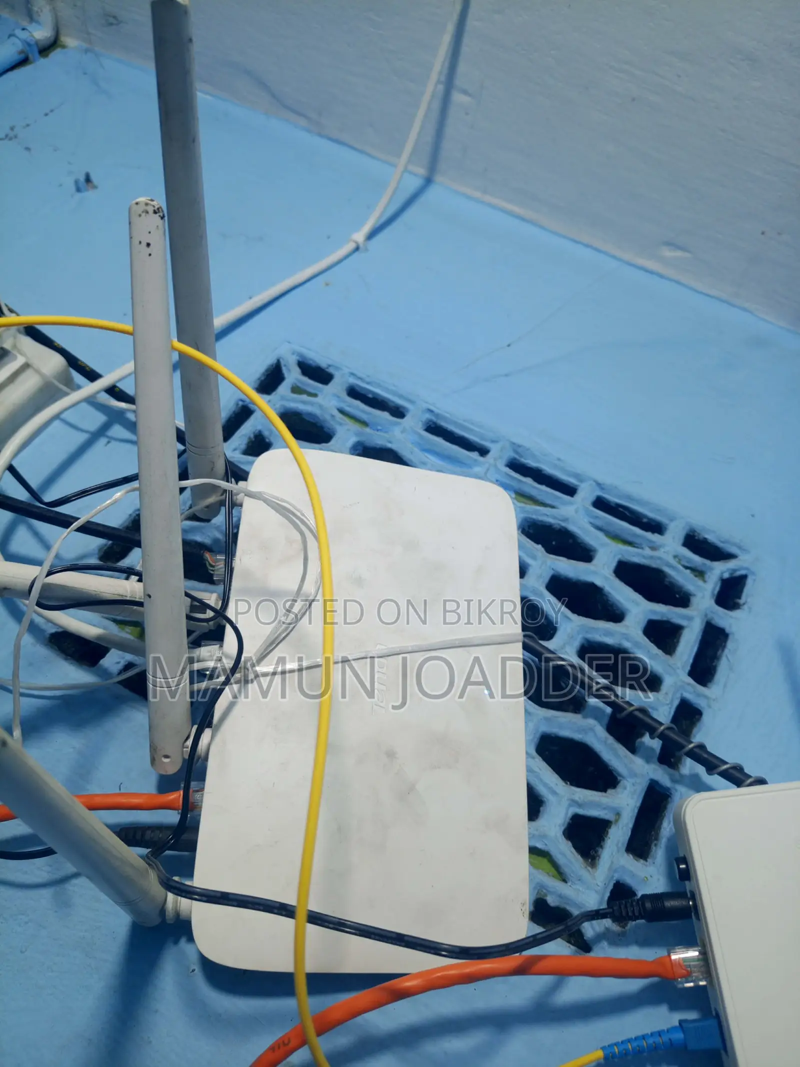 Tenda Router