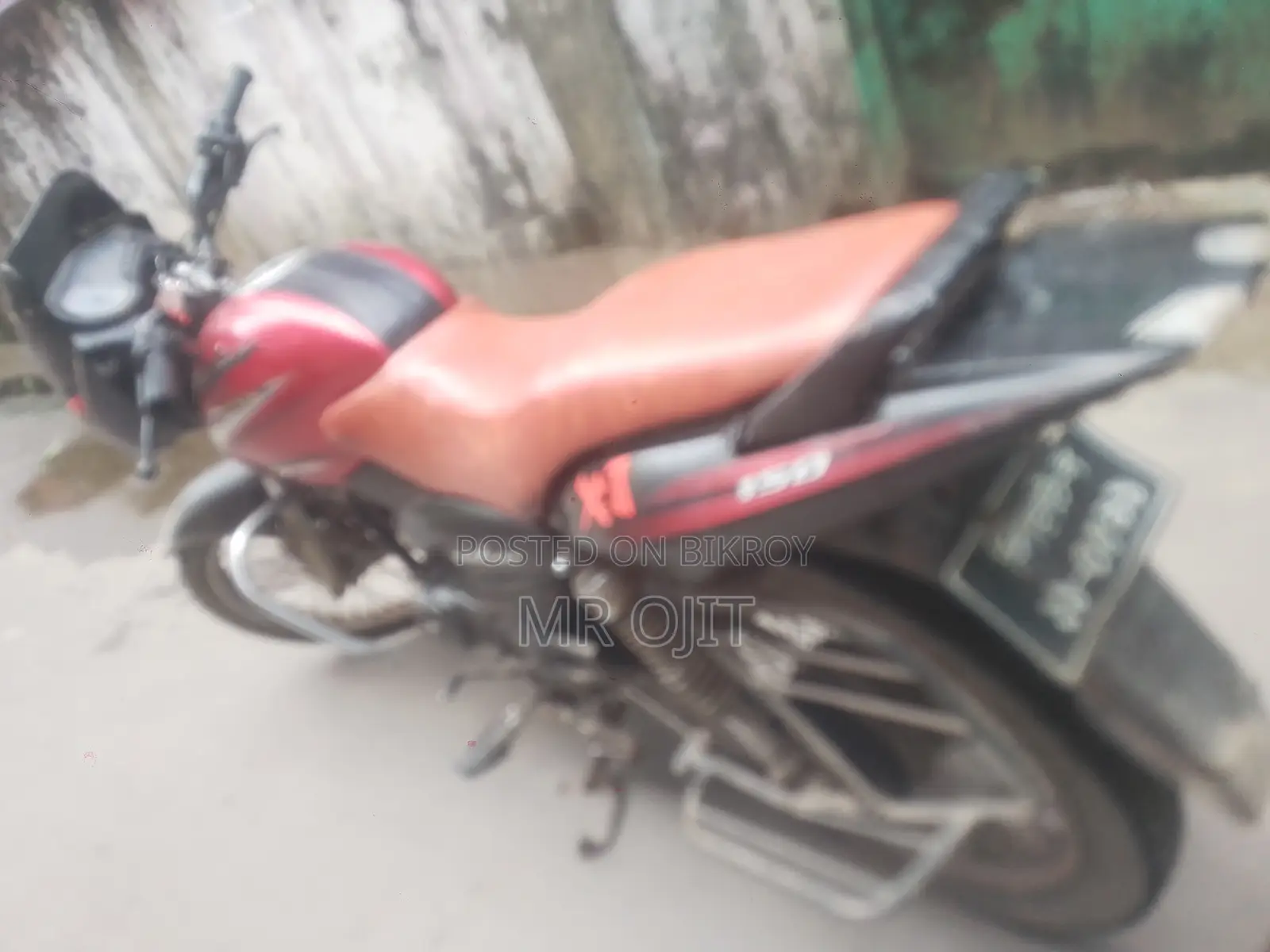 Bajaj Pulsar 150 2010 Red